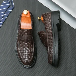 British Style Men's Genuine Leather Shoes Massage Soles Casual Shoes High-quality Men's Formal Shoes Versatile Loafers