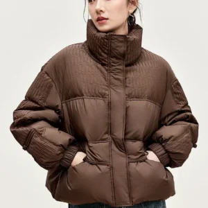 SENTUBILA Women's Cropped Down Coat 2024 Winter Fashion Puffer Jacket 90% White Duck Down Stand Neck Outerwear Ladies W44Y56273