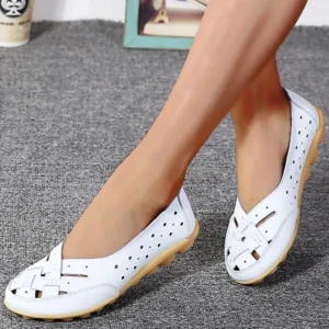 Women Flats Genuine Leather Fashion Soft Shoes Women Hollow Designer Shoes Slip On Ballet Flats Oxford Shoes Woman Plus Size